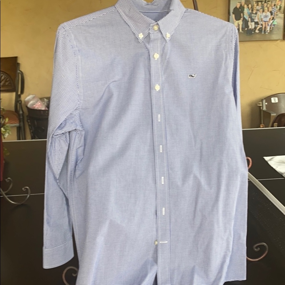 Vineyard Vines Long-sleeve button down shirt